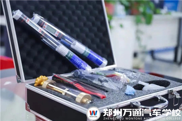 【熱門專業(yè)】鄭州萬通二手車鑒定評估專業(yè)五大優(yōu)勢