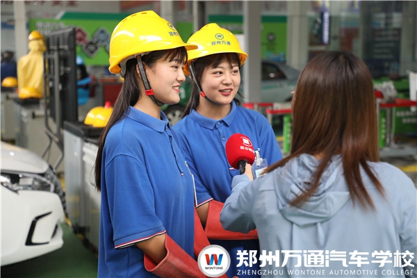 颯!巾幗不讓須眉!汽修班的“寶藏女孩”技能拉滿!