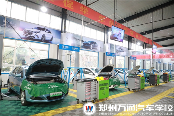 新興產(chǎn)業(yè)！站在新能源風口看未來！