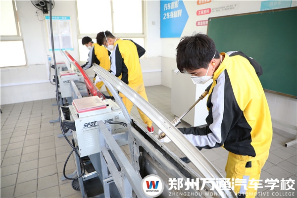 一文讀懂職業(yè)教育的就業(yè)優(yōu)勢(shì)