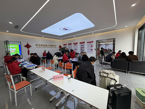 &ldquo;爸爸媽媽，我在萬通挺好的！&rdquo; | 第一次遠(yuǎn)行，請別擔(dān)心，我們在悄悄長大