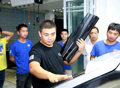 一車二仆汽車養(yǎng)護俱樂部