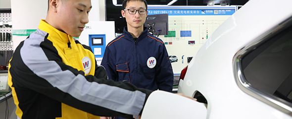 新能源技術(shù)_鄭州萬通汽車學(xué)校
